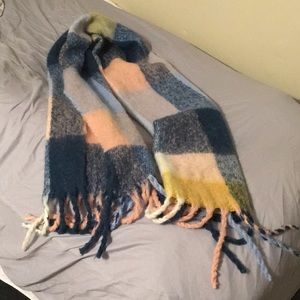 HUGE American Eagle Cozy Blanket Scarf